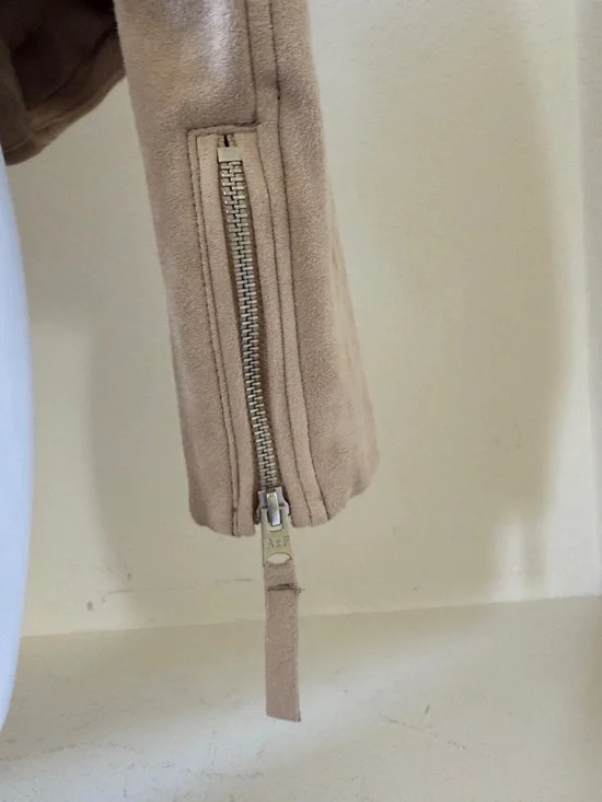 Abercrombie & Fitch Faux Suede Fringe Moto Jacket Tan 🧥 L - Picture 5 of 7